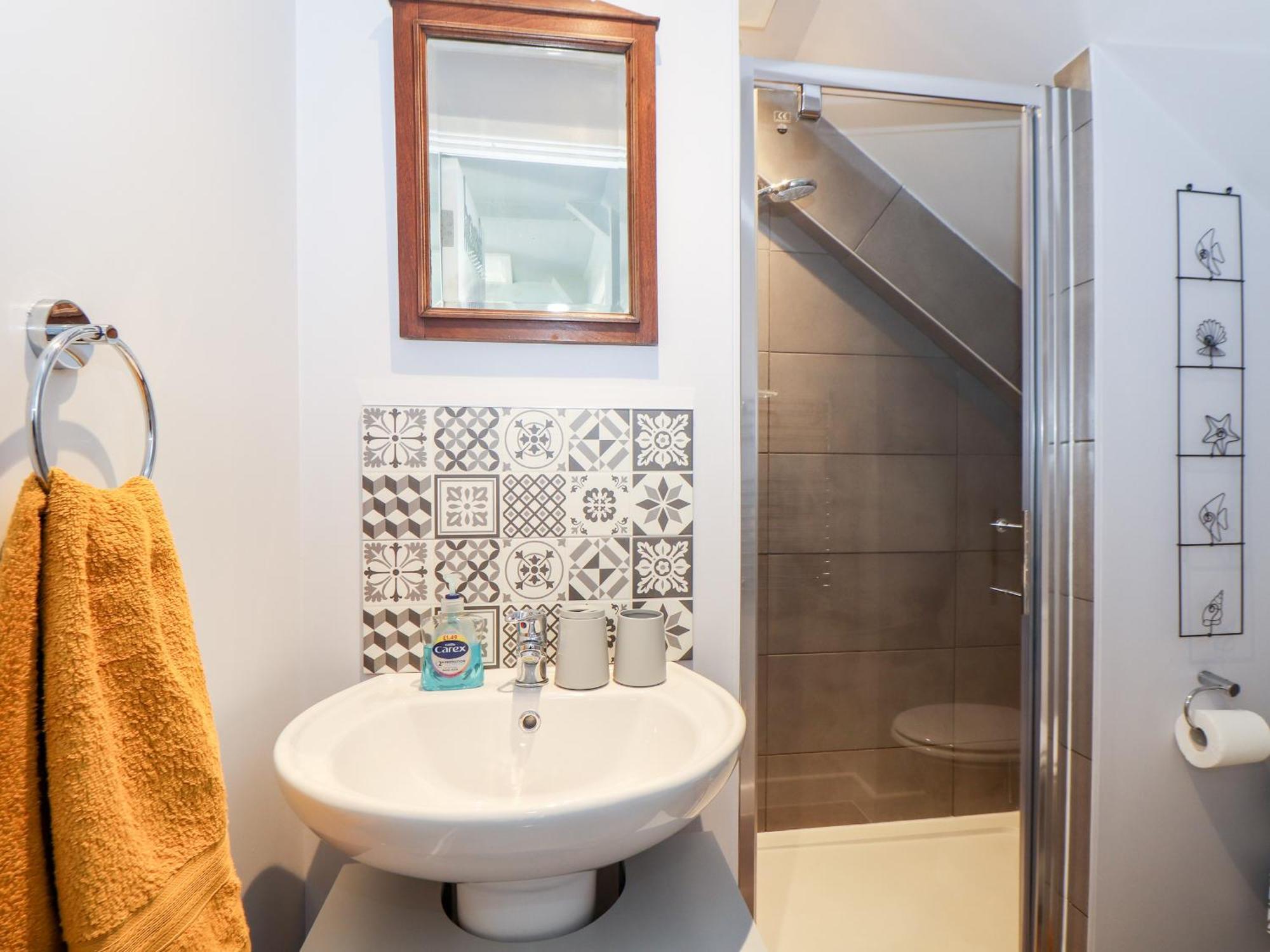 The Attic Apartment เฮลสตัน ภายนอก รูปภาพ